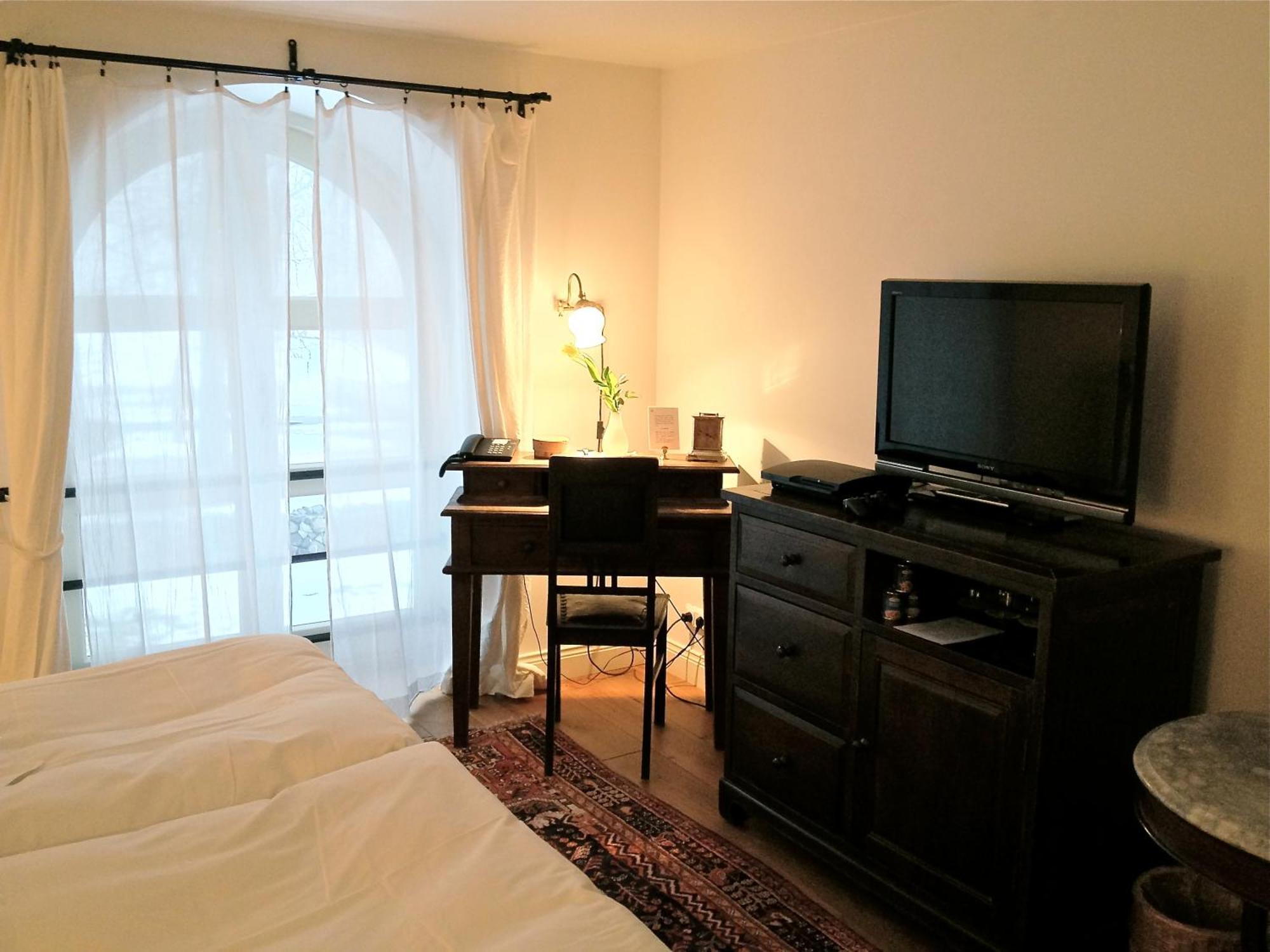 Paedaste Manor Habitación foto