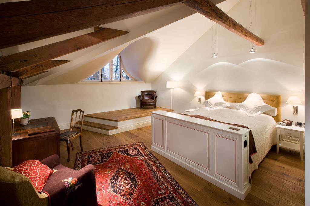 Paedaste Manor Habitación foto