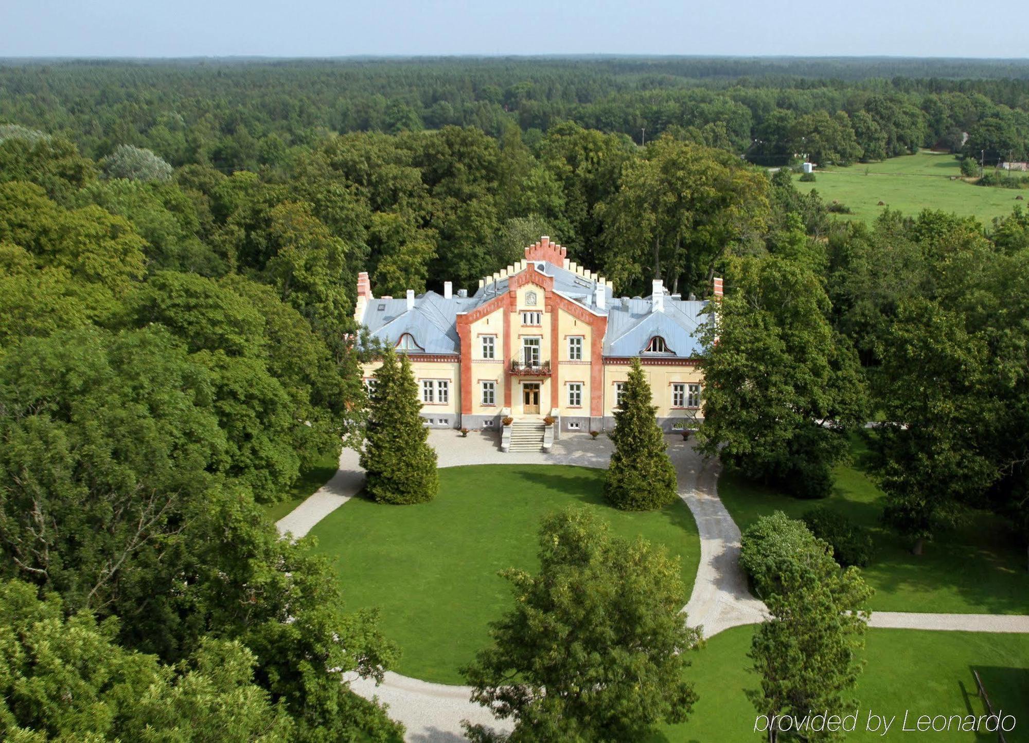 Paedaste Manor Exterior foto